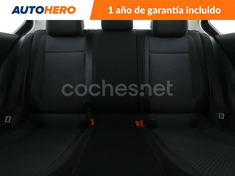 Negro Usado 2015 VW Passat Edition Berlina | 12.399 € (Buen precio) - Imagen 1/3