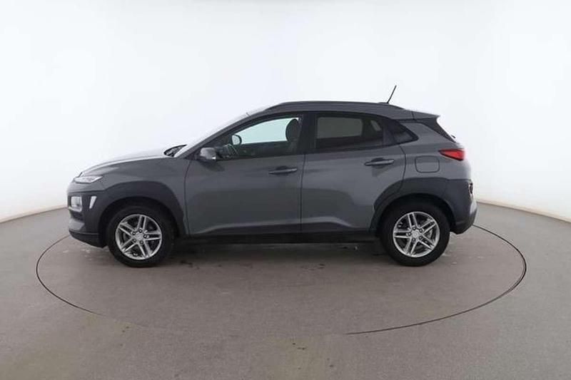 Usado Hyundai Kona 120 CV (88 kW) 2020 Gris SUV