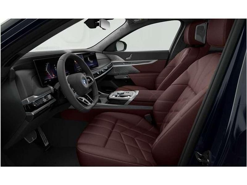 Usado BMW i7 400 kW (544 CV) 2025 Gris Berlina