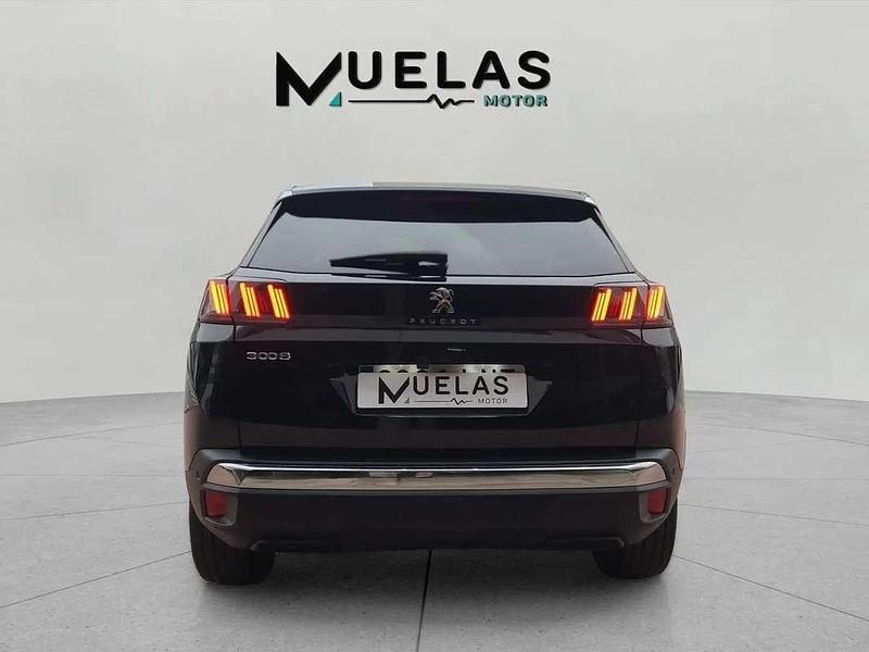 Usado Peugeot 3008 Allure 120 CV (88 kW) 2021 Negro SUV