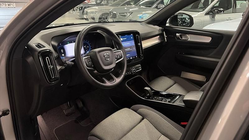Usado Volvo XC40 Plus 163 CV (119 kW) 2025 Otro SUV
