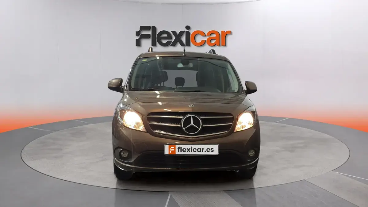 Usado Mercedes Citan 111 80 CV (58 kW) 2020 Marrón Familiar
