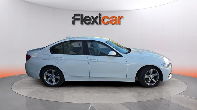 Usado BMW 318 150 CV (110 kW) 2017 Blanco Berlina