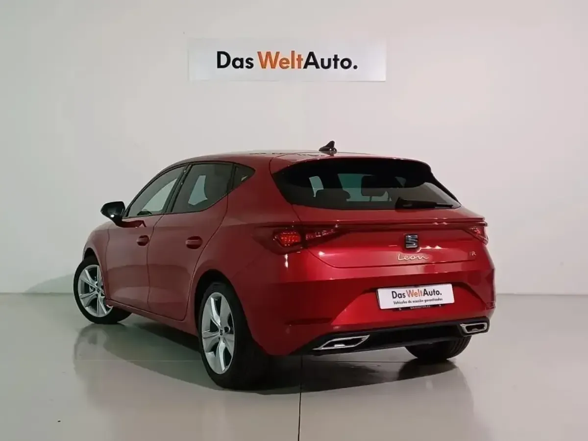 Nuevo Seat Leon FR 116 CV (85 kW) 2026 Rojo