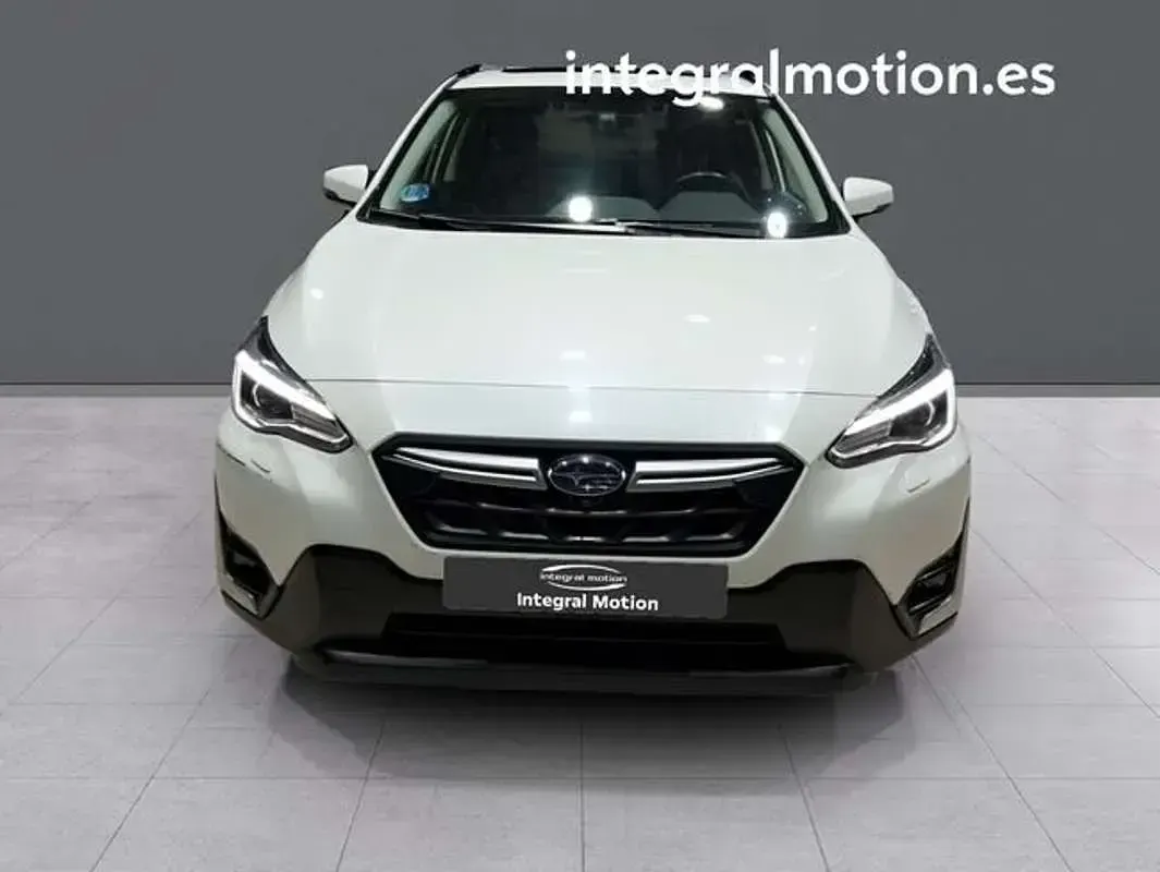 Usado Subaru XV Sport 151 CV (111 kW) 2023 Blanco SUV