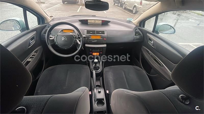 Usado Citroën C4 110 CV (80 kW) 2007 Azul Berlina