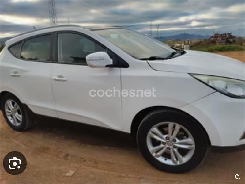 Blanco Usado 2013 Hyundai ix35 Comfort SUV | 10.000 € (Un poco caro) - Imagen 1/1