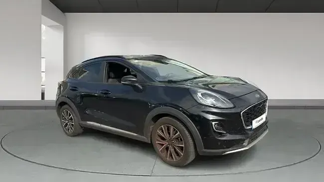 Usado Ford Puma Titanium 125 CV (91 kW) 2022 Negro SUV