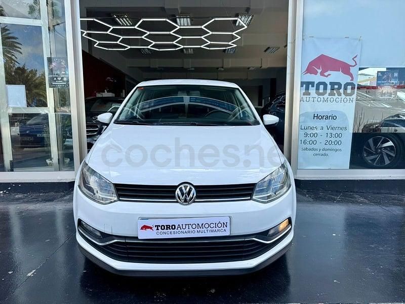 Usado VW Polo Advance 75 CV (55 kW) 2017 Blanco Berlina