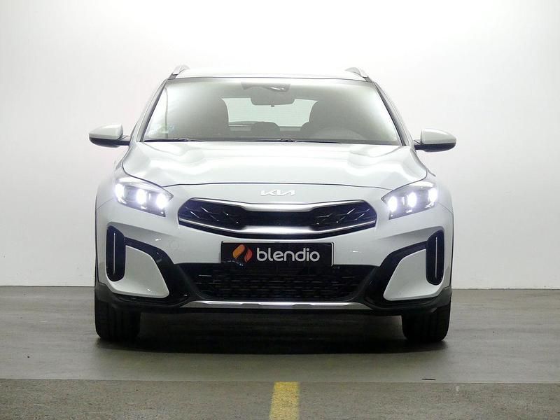 Usado Kia XCeed 140 CV (102 kW) 2024 Blanco SUV