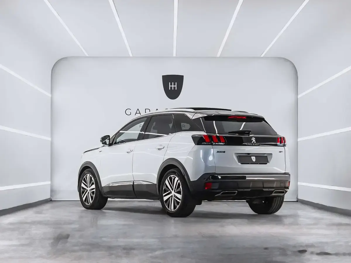 Usado Peugeot 3008 GTi 180 CV (132 kW) 2017 Blanco SUV