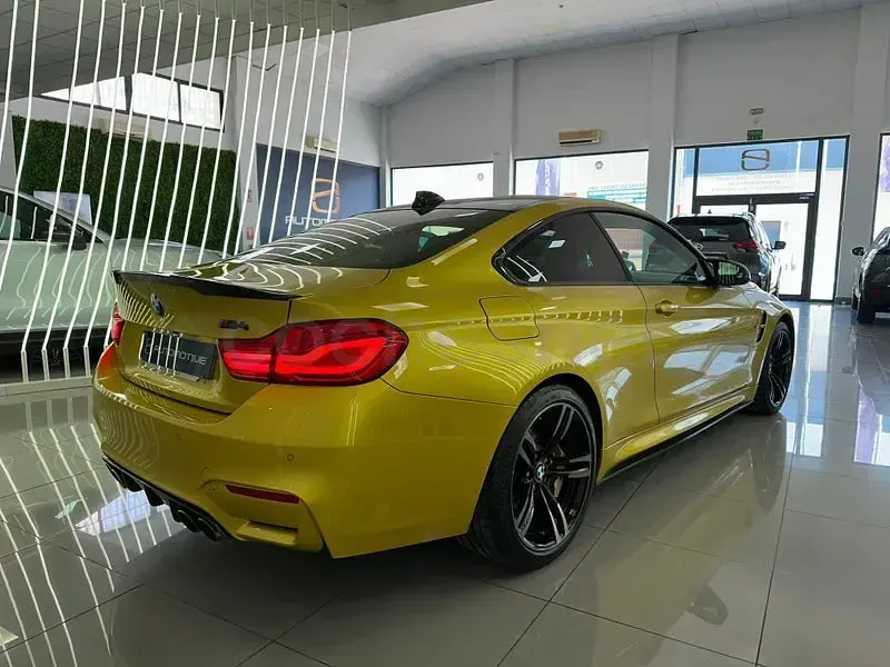 Usado BMW M4 Comfort Edition 431 CV (317 kW) 2015 Amarillo Coupe