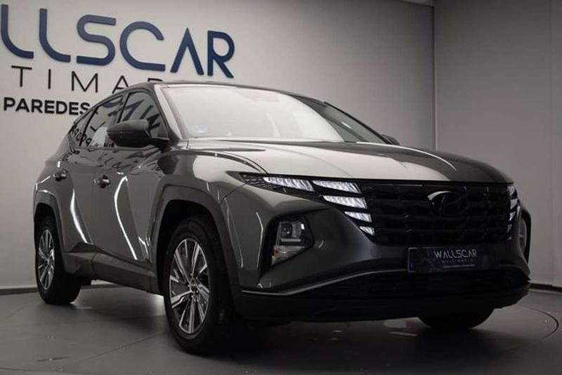 Usado Hyundai Tucson 150 CV (110 kW) 2021 Gris SUV