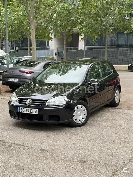 Usado VW Golf IV Conceptline 75 CV (55 kW) 2005 Negro Berlina