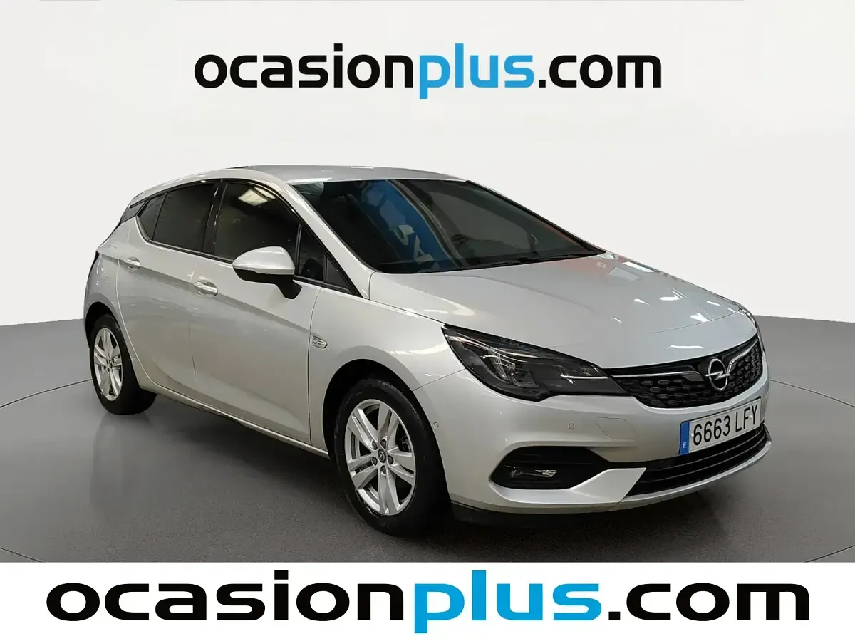 Usado Opel Astra GS Line 110 CV (80 kW) 2020 Gris Berlina
