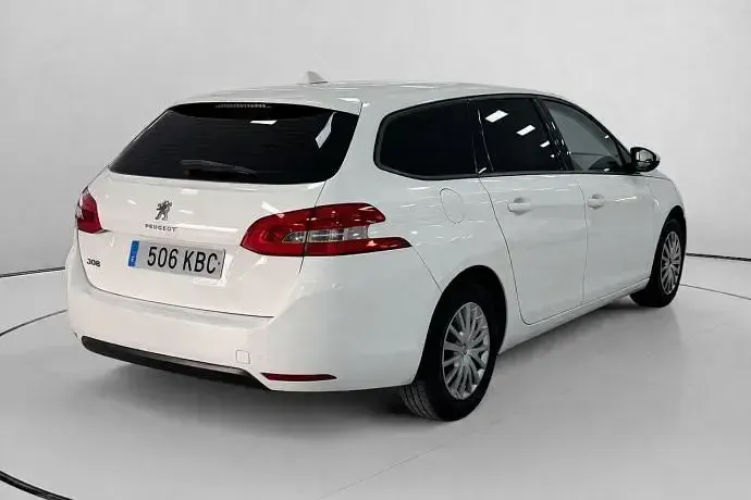 Usado Peugeot 308 Business-Line 100 CV (73 kW) 2017