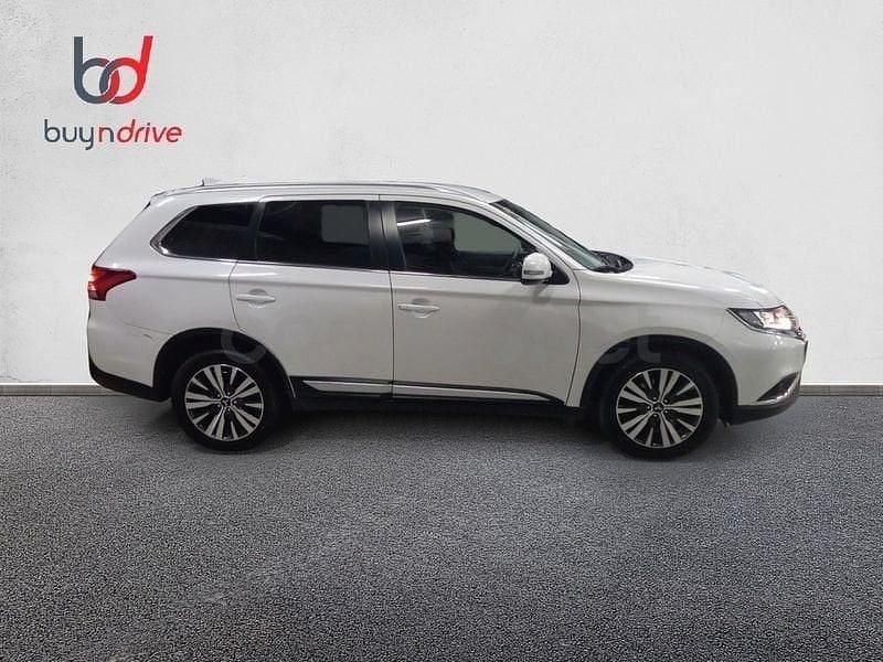 Brugt Mitsubishi Outlander Motion 150 HK (110 kW) 2019 Hvid SUV