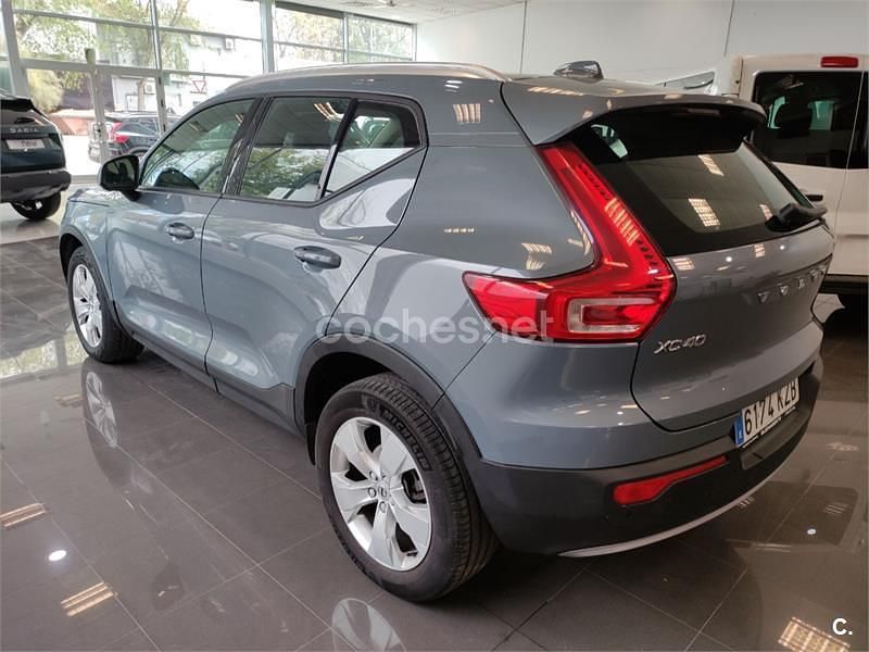 Usado Volvo XC40 Business Edition 163 CV (119 kW) 2019 Gris / plata SUV