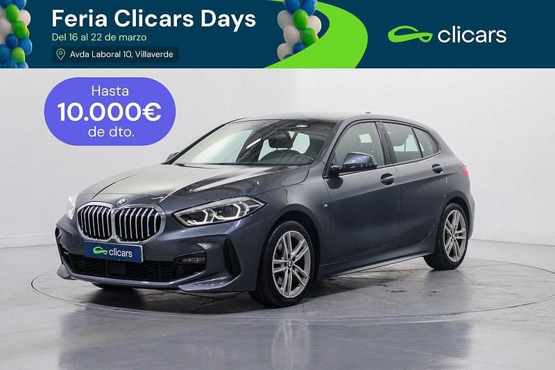 Usado BMW 118 M Sport 150 CV (110 kW) 2021 Gris / plata Utilitario