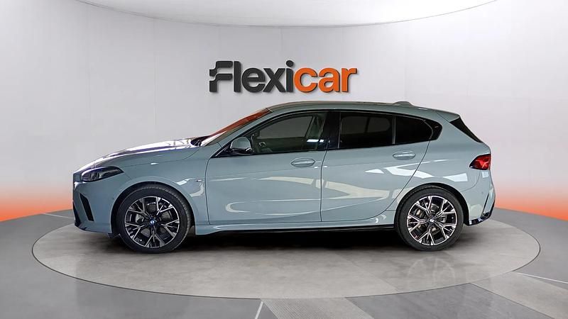 Usado BMW 116 122 CV (89 kW) 2025 Gris Utilitario