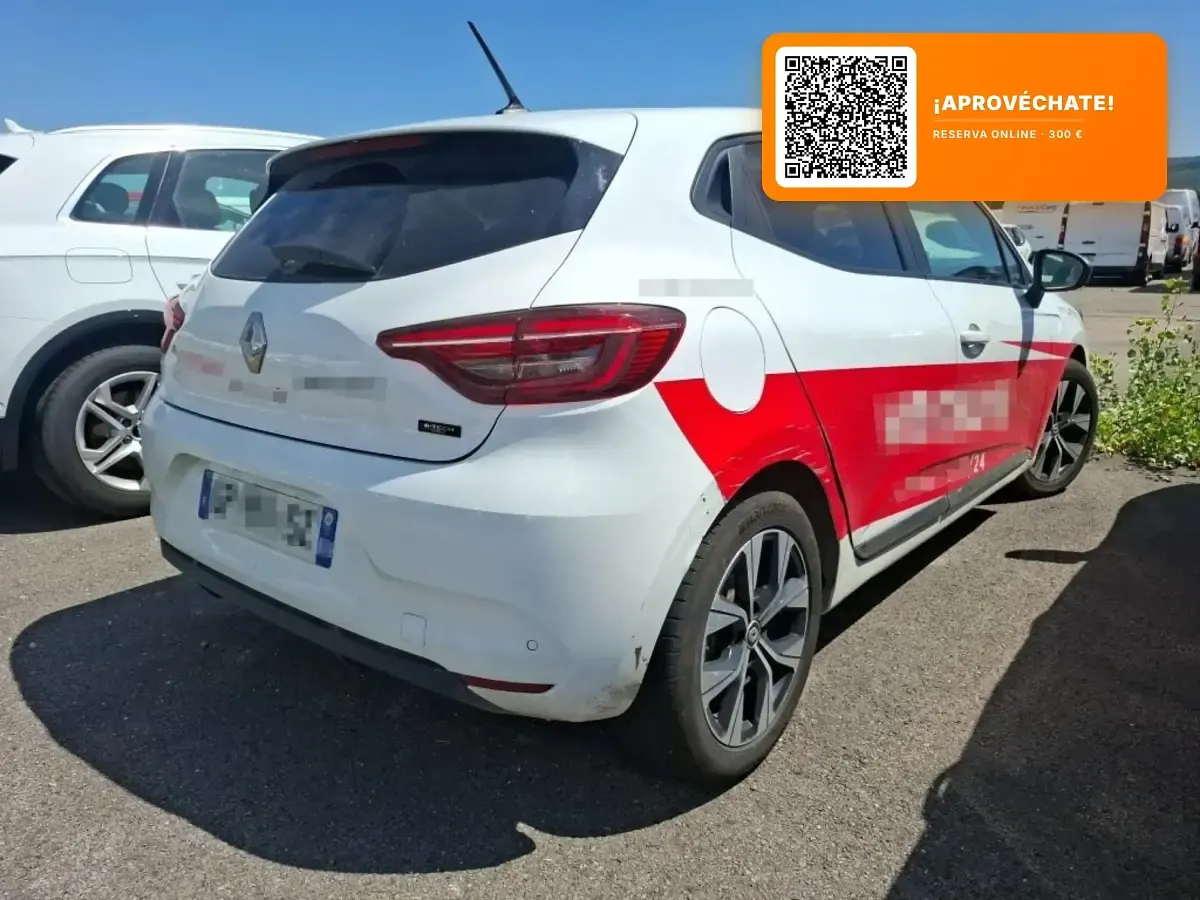 Usado Renault Clio Evolution 145 CV (106 kW) 2023 Blanco Utilitario