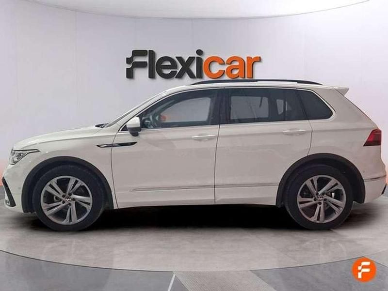 Usado VW Tiguan R-line 150 CV (110 kW) 2022 Blanco SUV