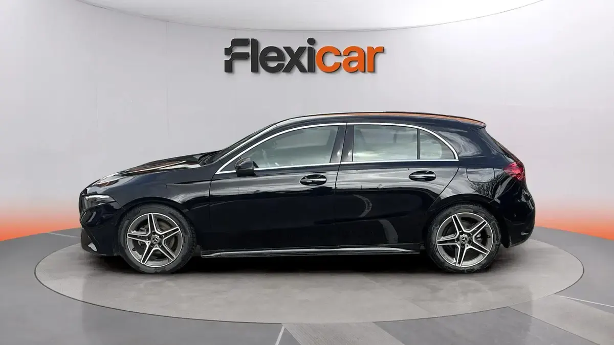 Usado Mercedes A200 150 CV (110 kW) 2023 Negro Berlina
