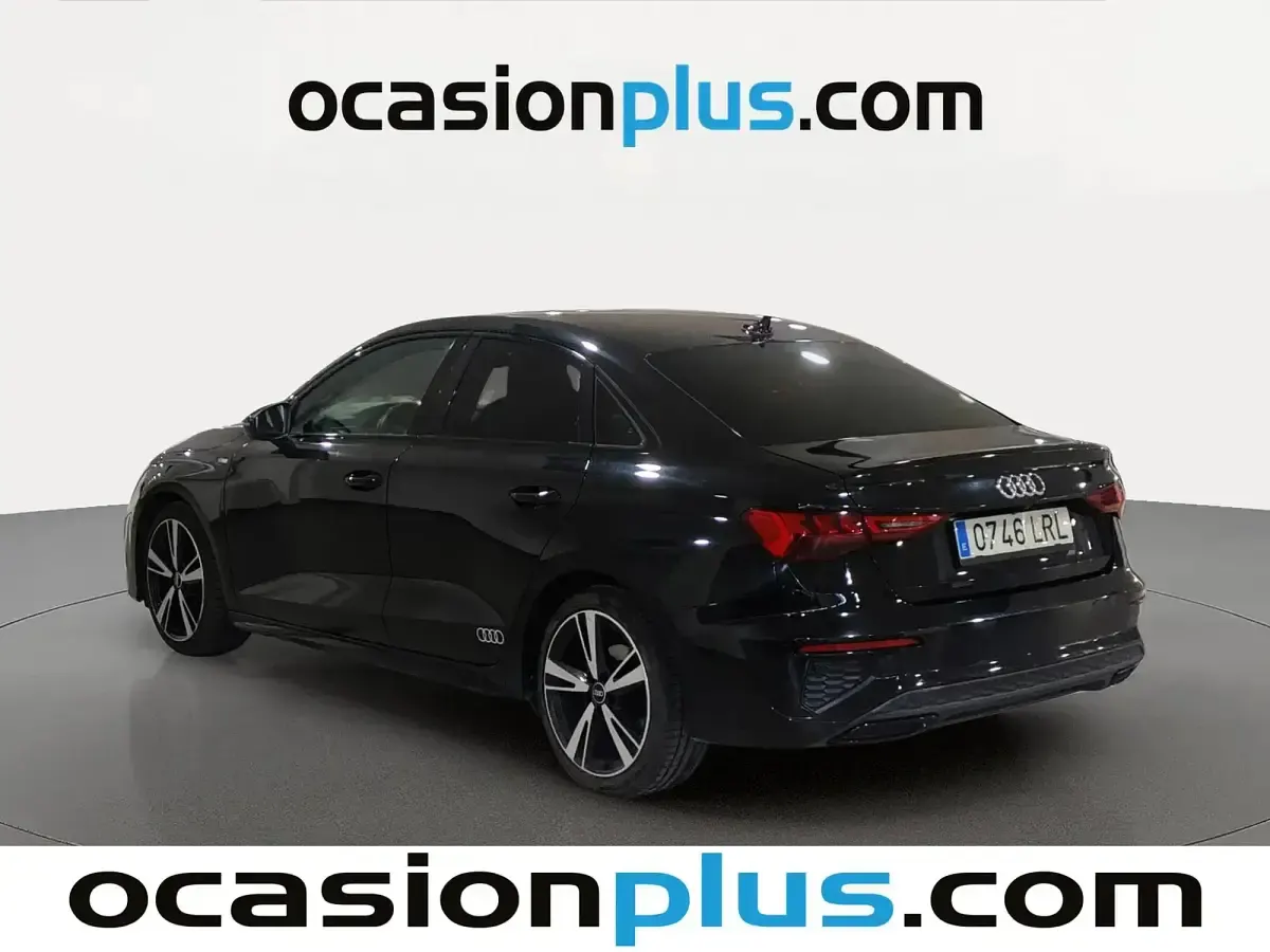 Usado Audi A3 S-Line 150 CV (110 kW) 2021 Negro Berlina