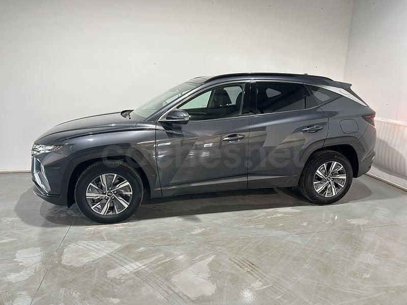 Usado Hyundai Tucson 230 CV (169 kW) 2023 Gris / plata SUV