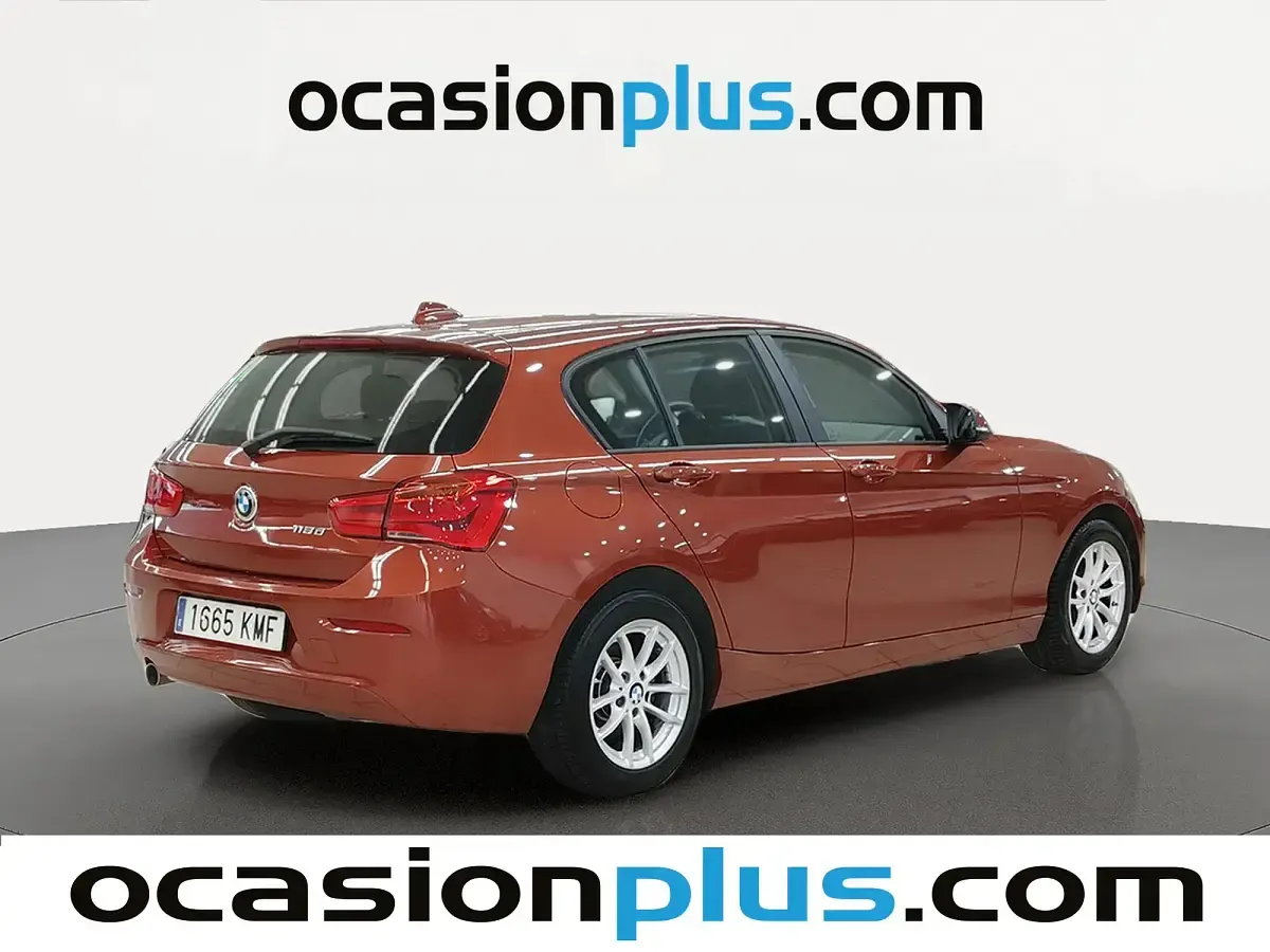 Occasion BMW 118 150 PK (110 kW) 2018 Oranje Hatchback