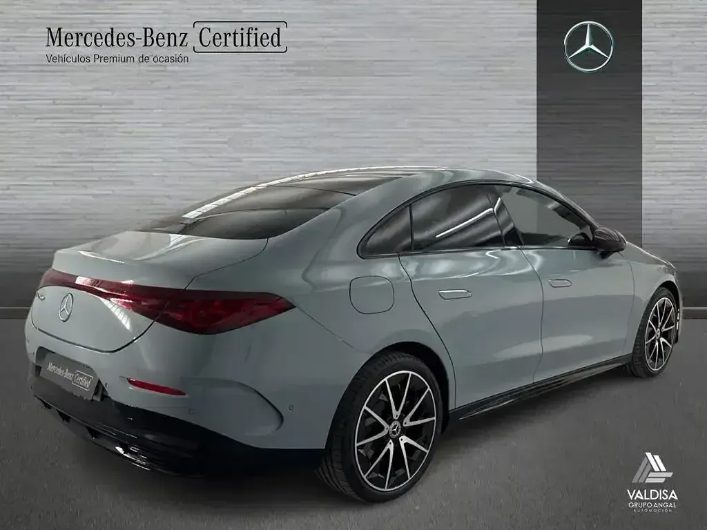 Usado Mercedes CLA 250+ 200 kW (272 CV) 2026 Verde Berlina