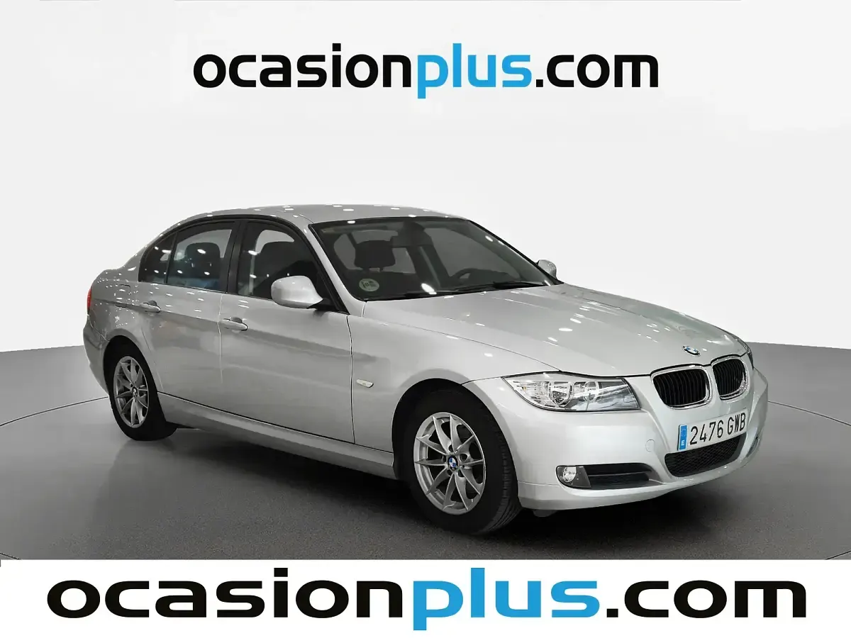 Usado BMW 318 143 CV (105 kW) 2010 Plateado Berlina
