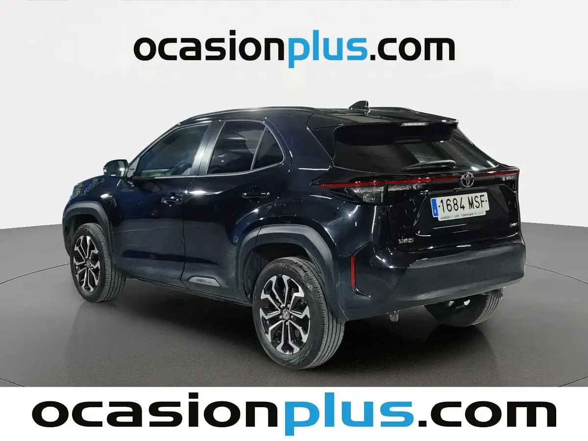 Usado Toyota Yaris Cross Active 116 CV (85 kW) 2024 Negro SUV