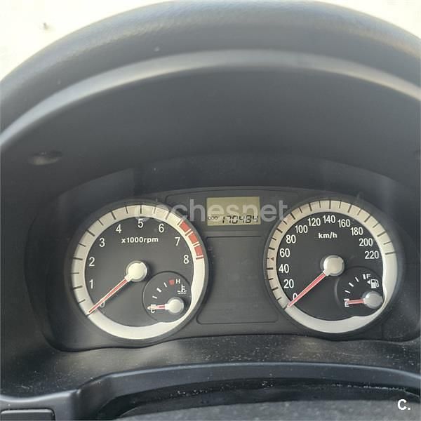 Usado Kia Rio EX 97 CV (71 kW) 2005 Naranja Berlina