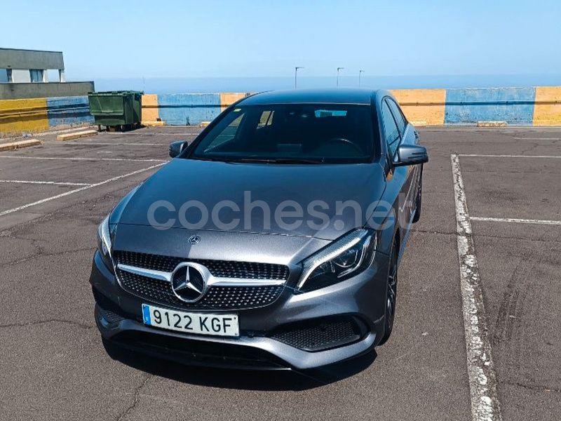 Gris / plata Usado 2018 Mercedes A180 Berlina | 18.990 € (Super precio) - Imagen 1/4