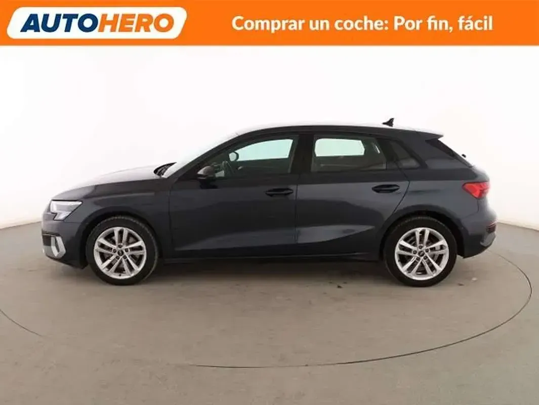 Usado Audi A3 Advanced 116 CV (85 kW) 2021 Gris Berlina