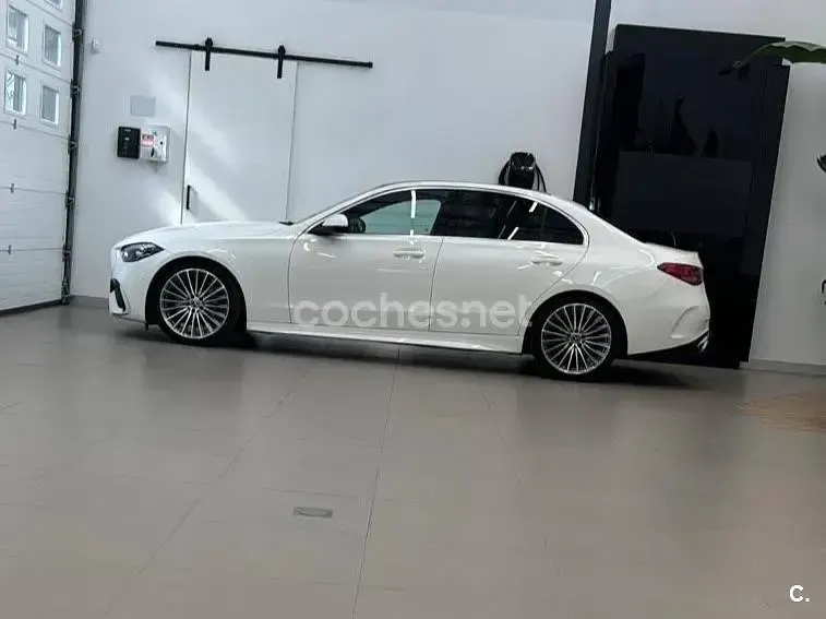 Usado Mercedes C220 200 CV (147 kW) 2021 Blanco Berlina