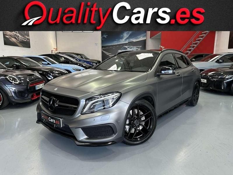 Gris Usado 2017 Mercedes GLA45 AMG AMG SUV | 35.400 € (Precio justo) - Imagen 1/4