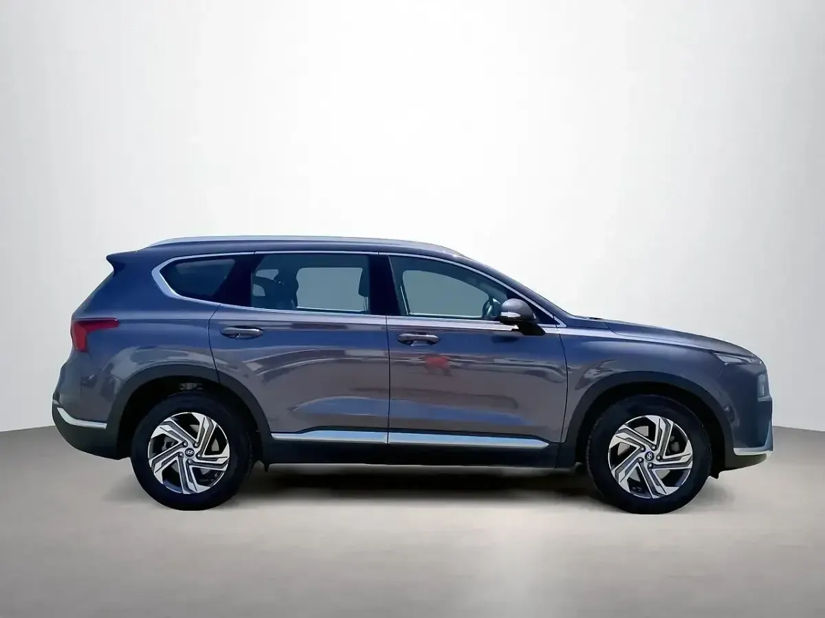 Usado Hyundai Santa Fe 203 CV (149 kW) 2022 Gris SUV