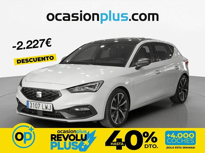 Usado Seat Leon FR 150 CV (110 kW) 2022 Blanco