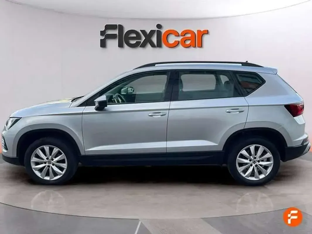 Usado Seat Ateca Style 150 CV (110 kW) 2023 Beige SUV