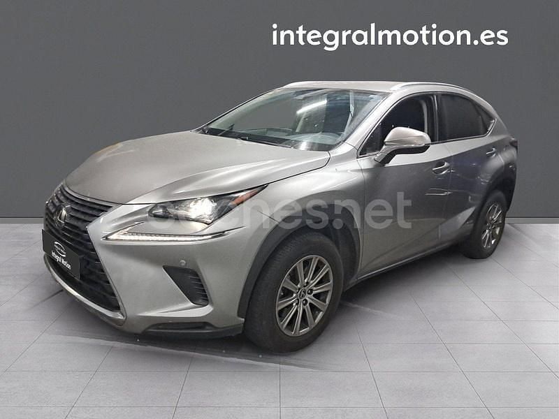 Gris / plata Usado 2020 Lexus NX300h Business Edition SUV | 26.900 € (Precio justo) - Imagen 1/4