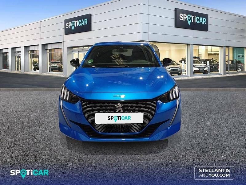 Usado Peugeot 208 GT 100 CV (73 kW) 2023 Azul Utilitario