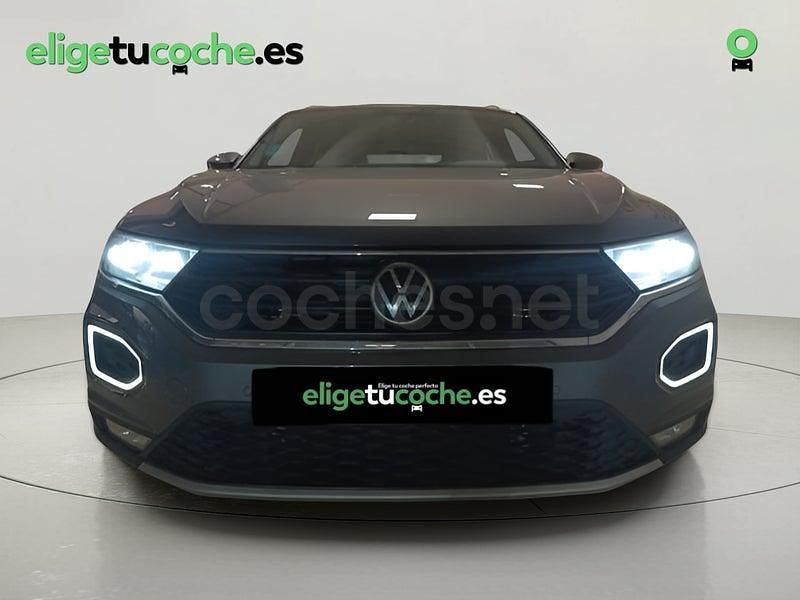 Usado VW T-Roc Sportline 150 CV (110 kW) 2021 Gris / plata SUV