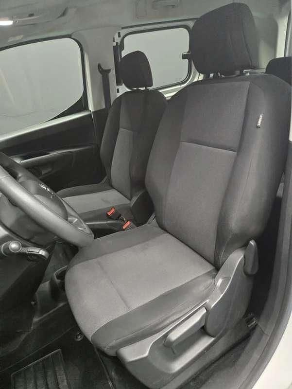 Usado Toyota Proace Advance 131 CV (96 kW) 2021 Blanco Monovolumen