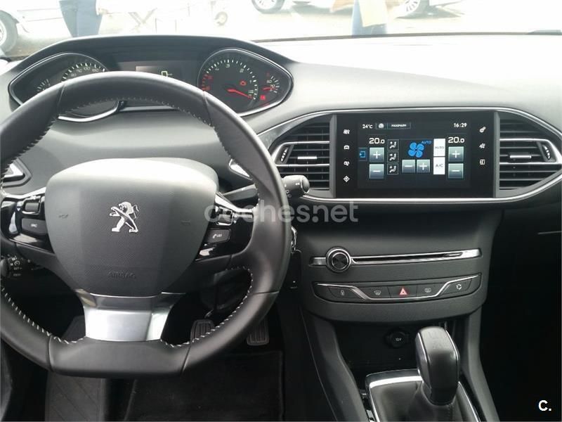 Marrón Usado 2014 Peugeot 308 Active Berlina | 6000 € (Buen precio) - Imagen 1/4
