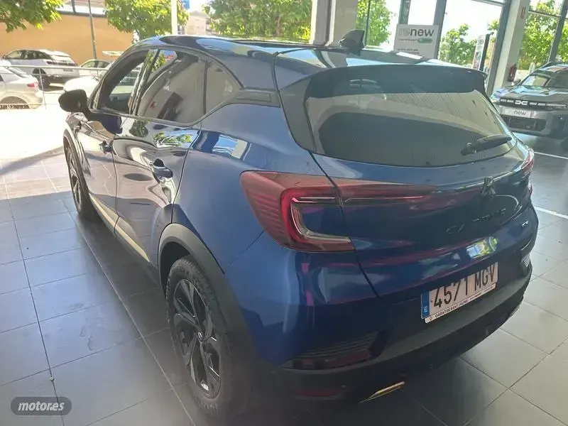 Usado Renault Captur Engineered 145 CV (106 kW) 2023 Azul SUV