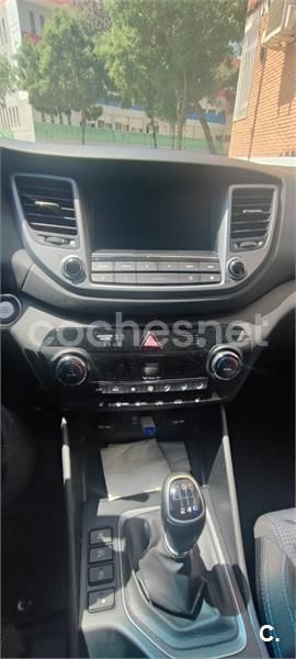 Gris / plata Usado 2016 Hyundai Tucson SUV | 11.900 € (Super precio) - Imagen 1/1