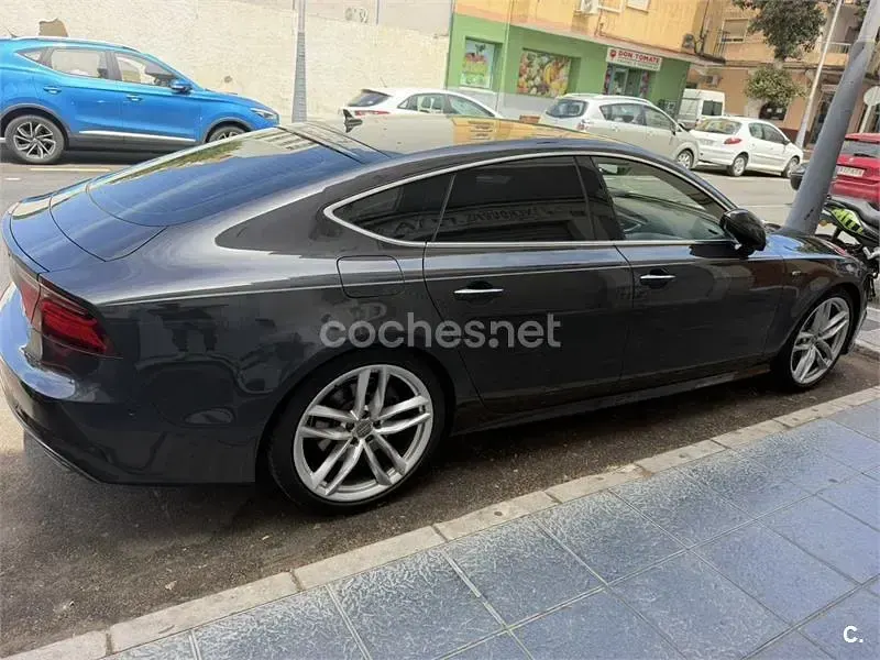 Usado Audi A7 Sportback S-Line 320 CV (235 kW) 2016 Negro Utilitario