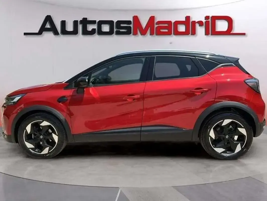 Usado Renault Captur Evolution 101 CV (74 kW) 2025 Rojo SUV